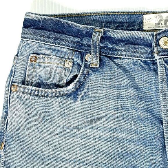 Free People Maggie Straight Leg Mid Rise Distressed Denim Jeans Size 26 Waist - Picture 13 of 15
